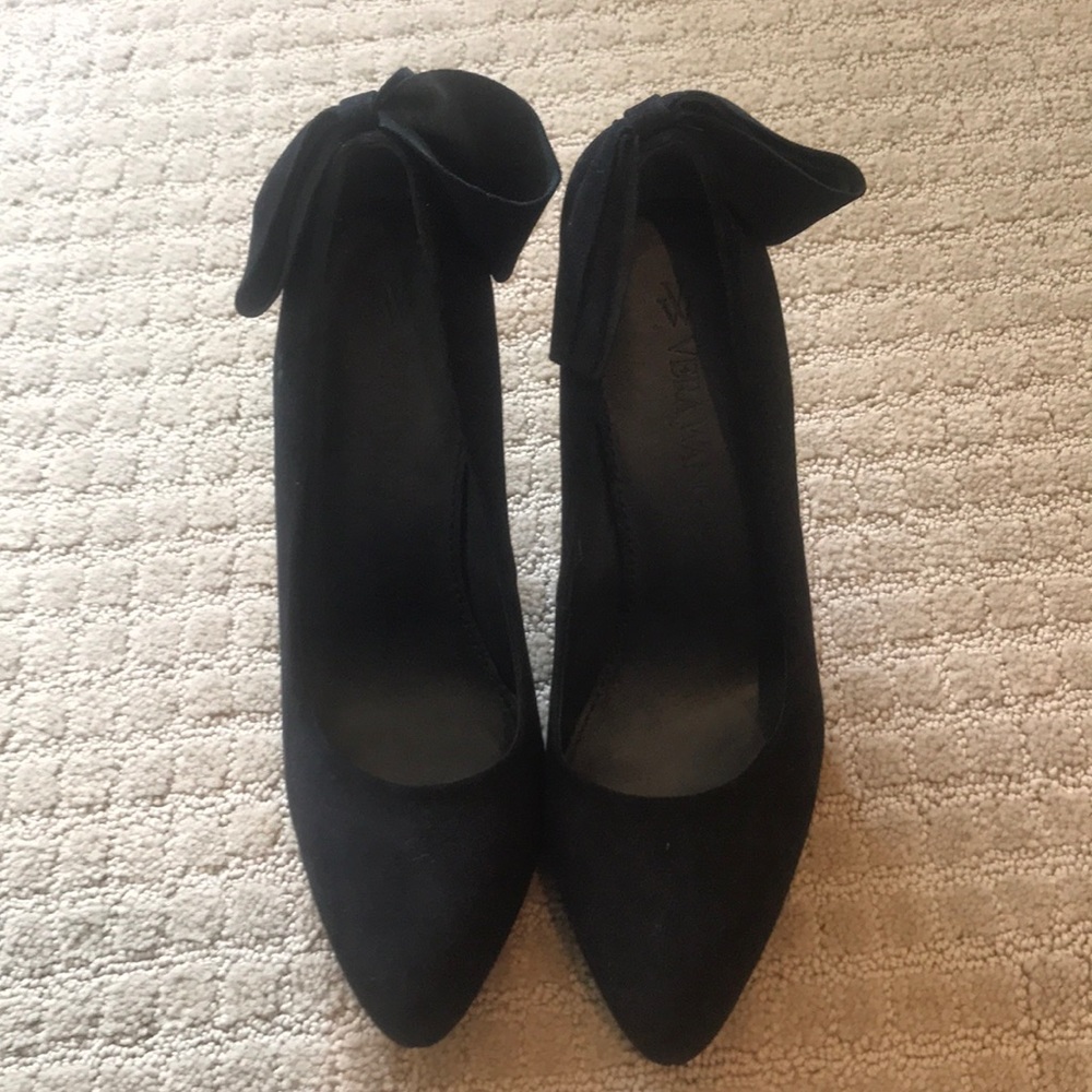 Vera wang heels